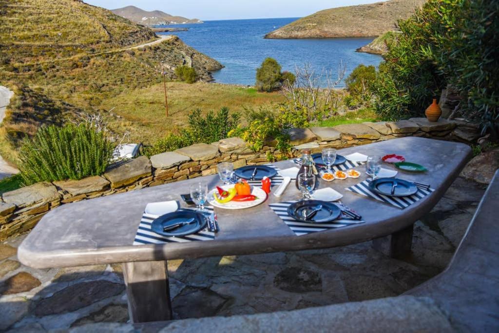 Villa Niloya Kythnos Loutra  Exterior photo