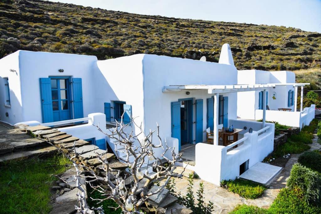 Villa Niloya Kythnos Loutra  Exterior photo