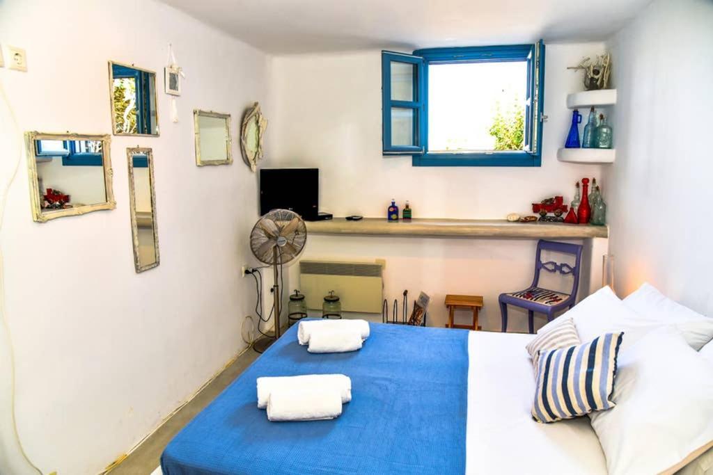 Villa Niloya Kythnos Loutra  Exterior photo